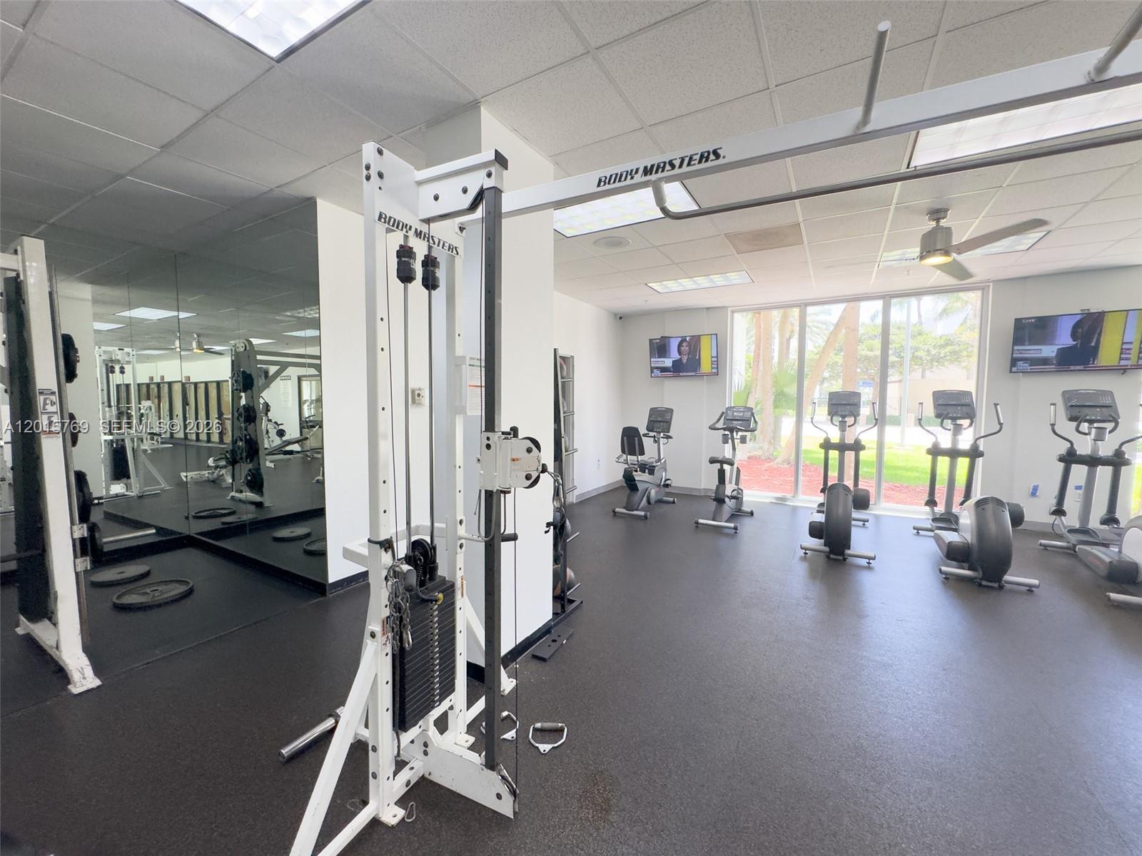 19370 W Collins Ave #902 Sunny Isles Beach, FL 33160