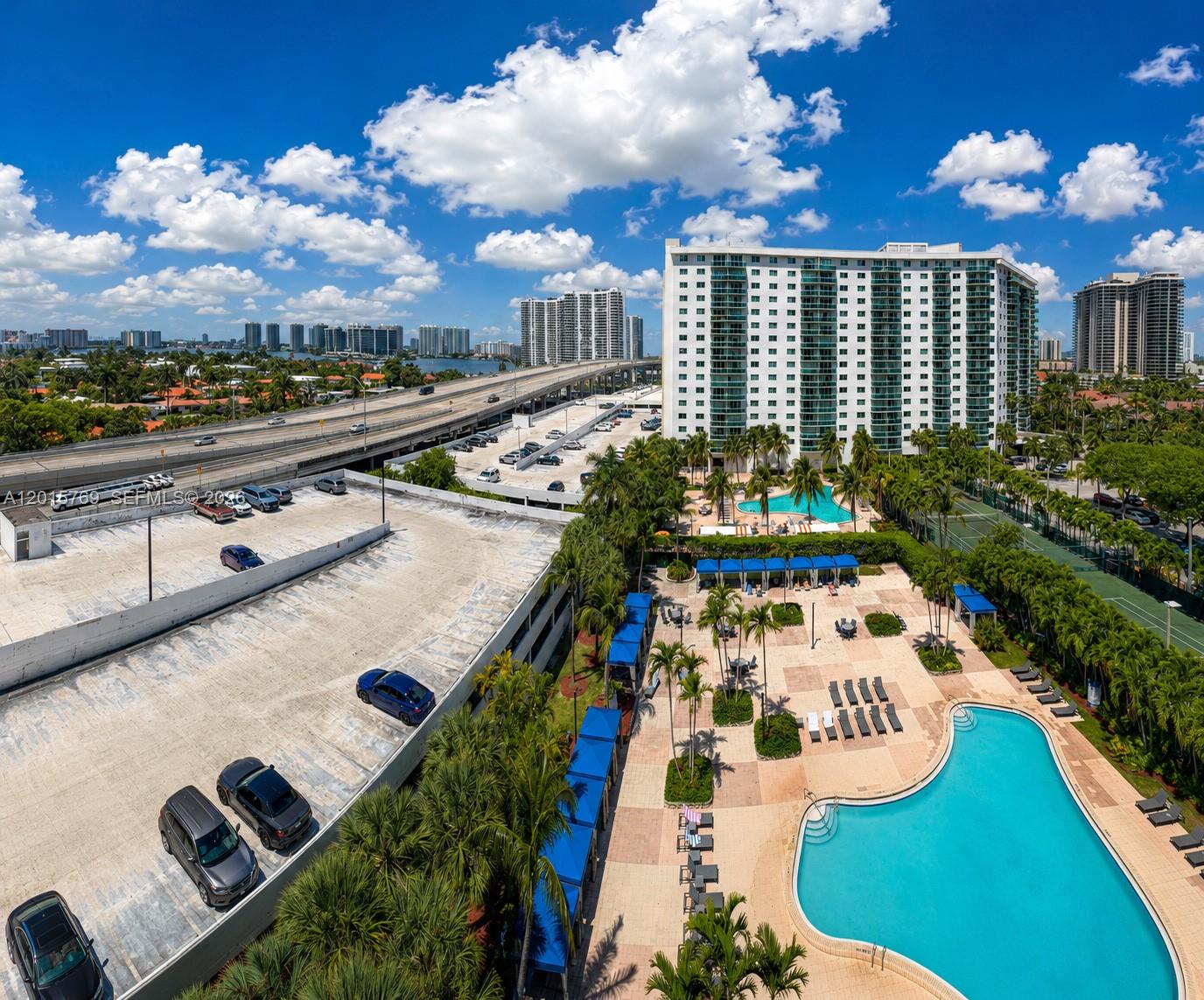 19370 W Collins Ave #902 Sunny Isles Beach, FL 33160