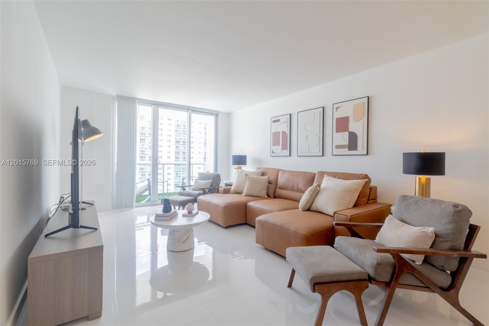 19370 W Collins Ave #902 Sunny Isles Beach, FL 33160