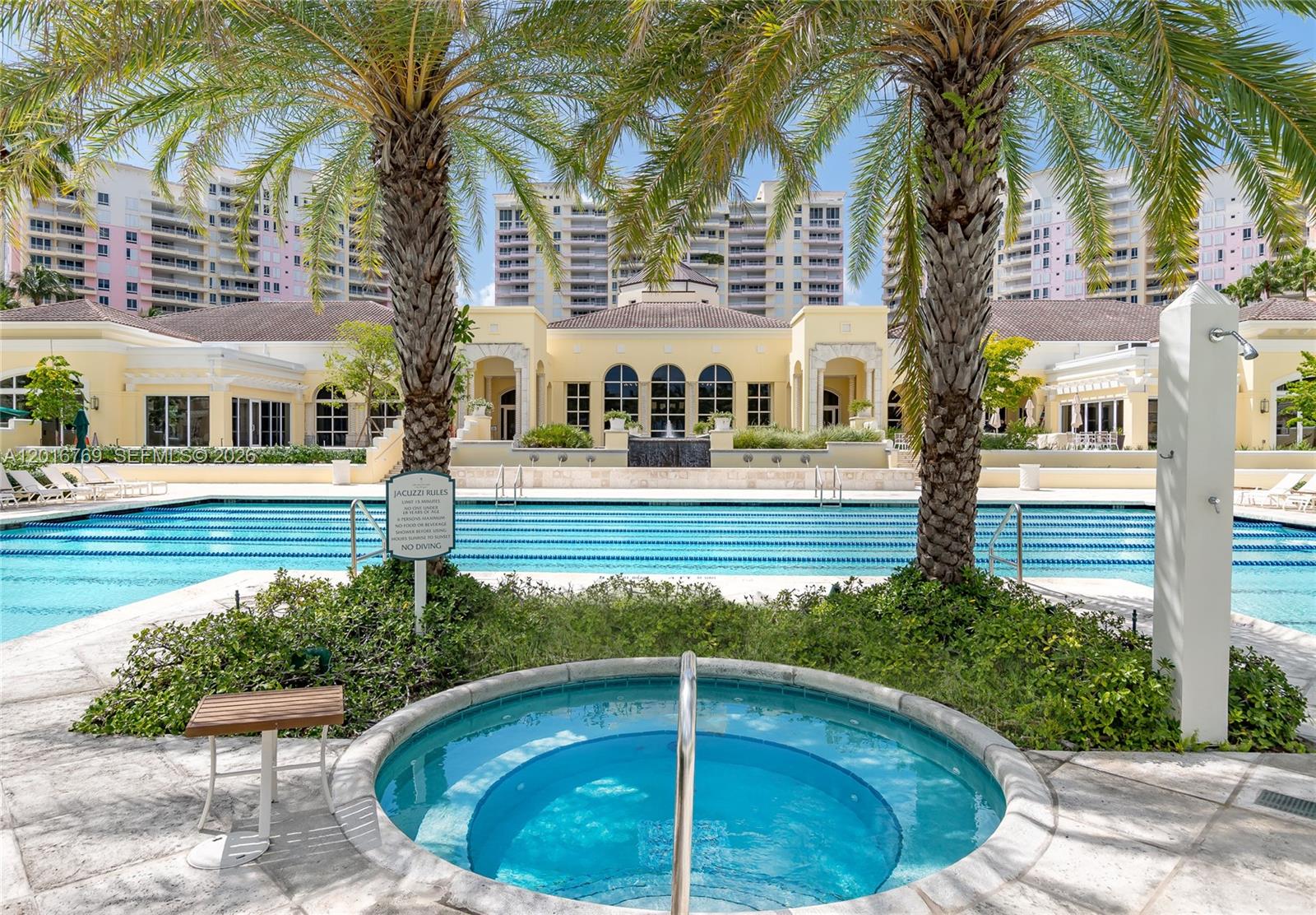 737 Crandon Blvd #402 Key Biscayne, FL 33149