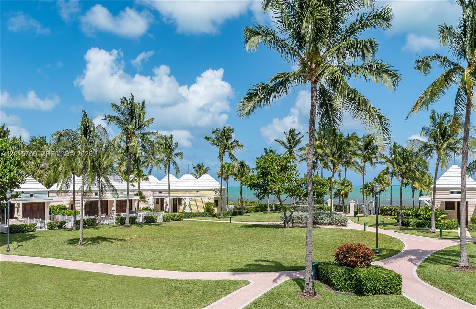 737 Crandon Blvd #402 Key Biscayne, FL 33149