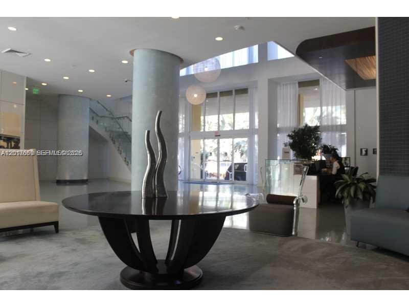 image The Venture at Aventura20