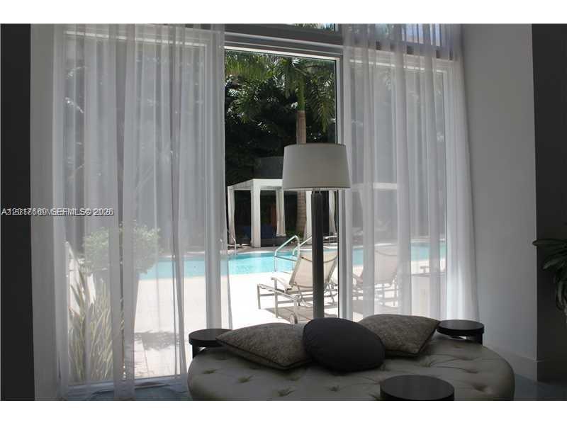 image The Venture at Aventura21