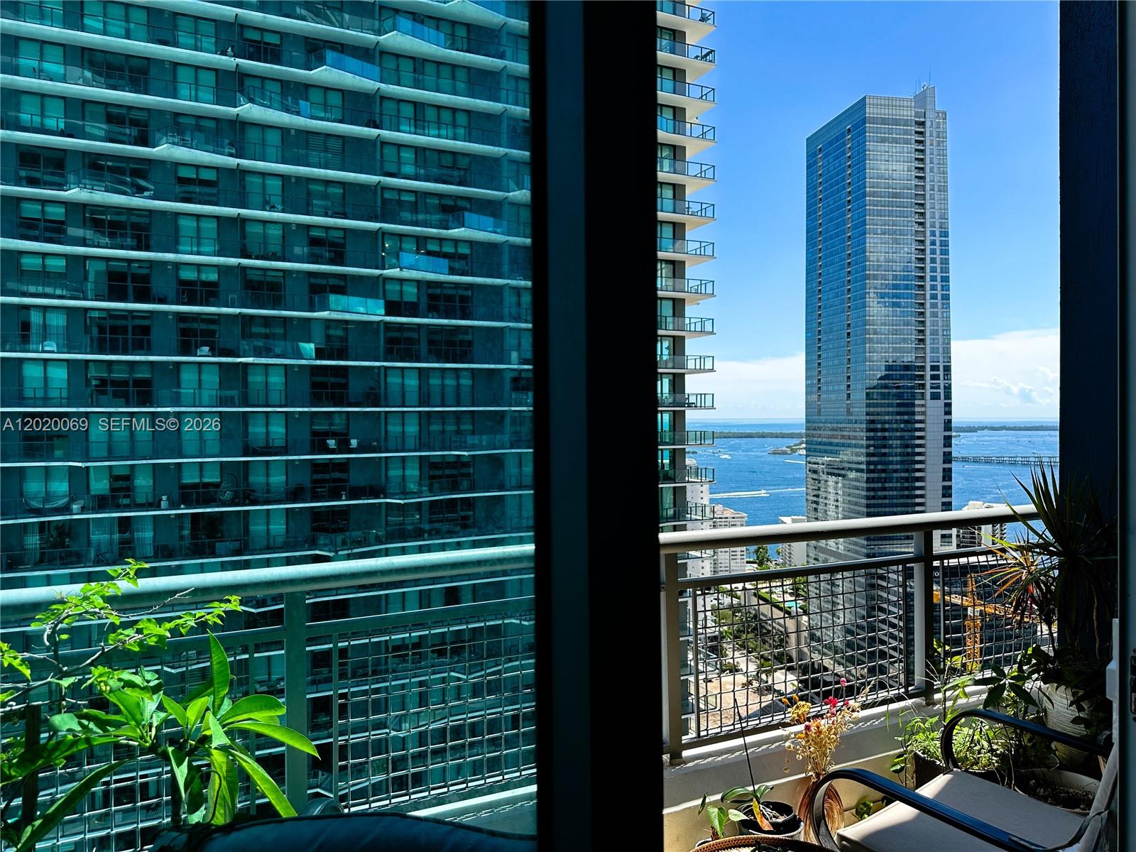 image Infinity at Brickell9