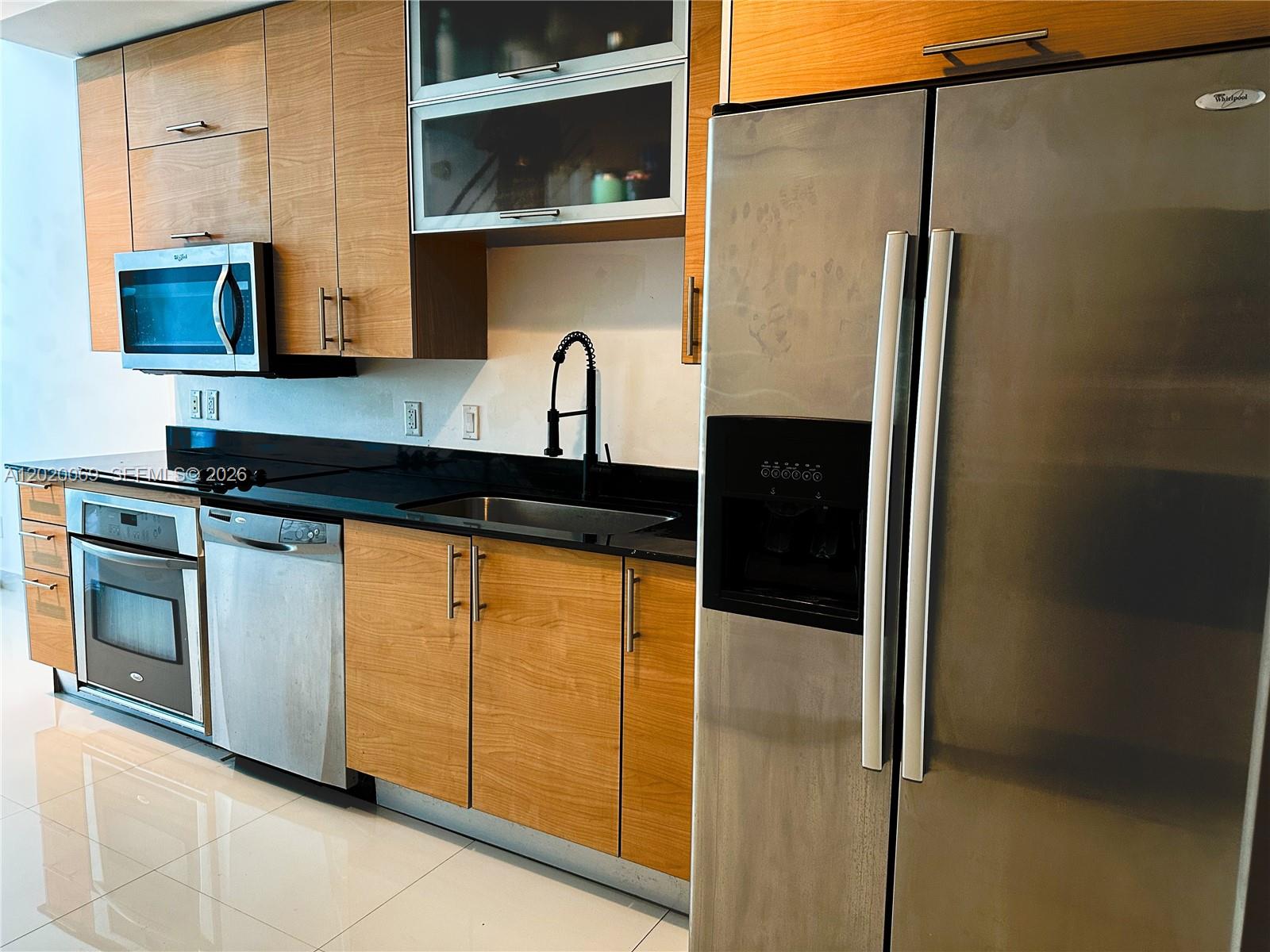 image Infinity at Brickell3
