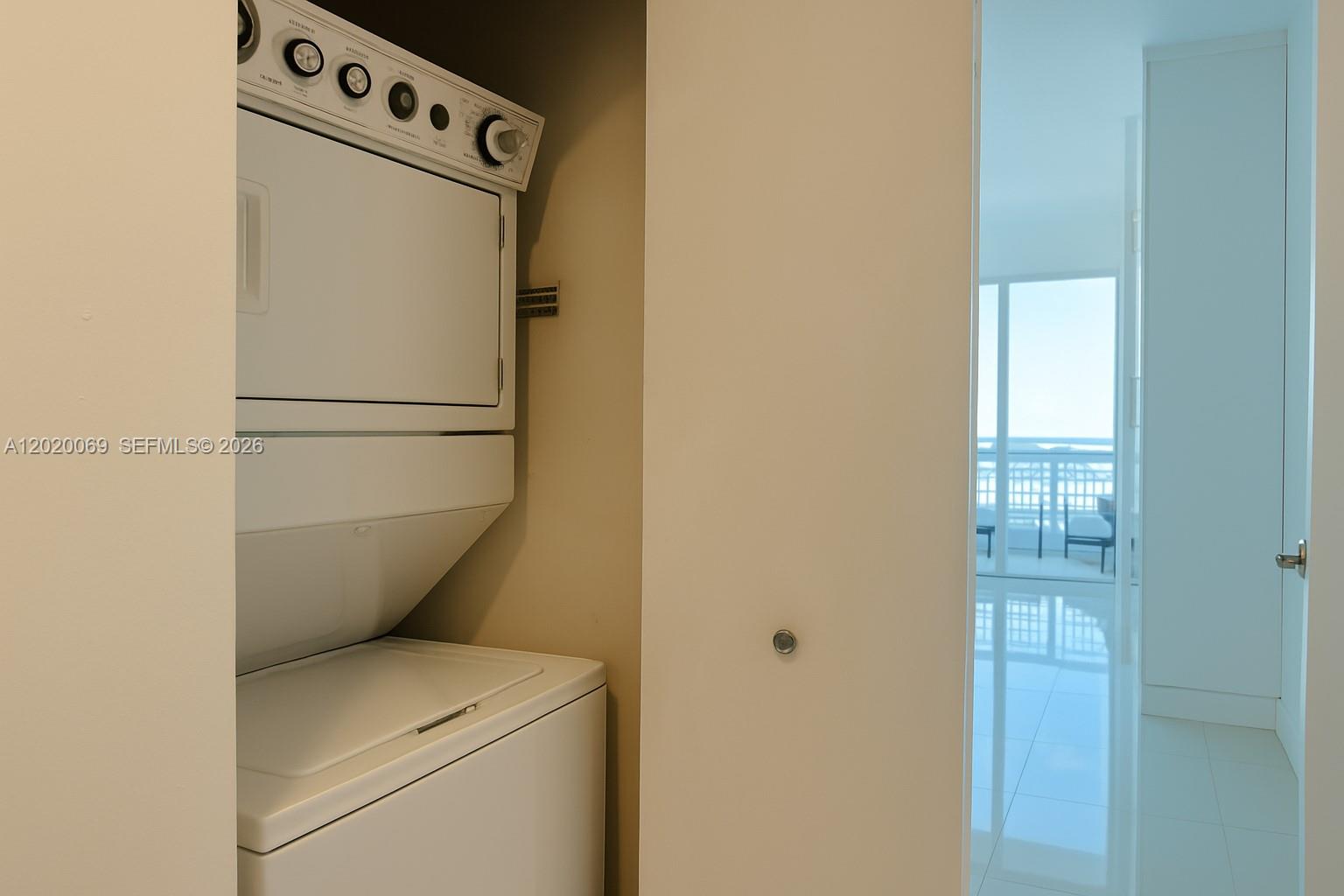 image Infinity at Brickell6