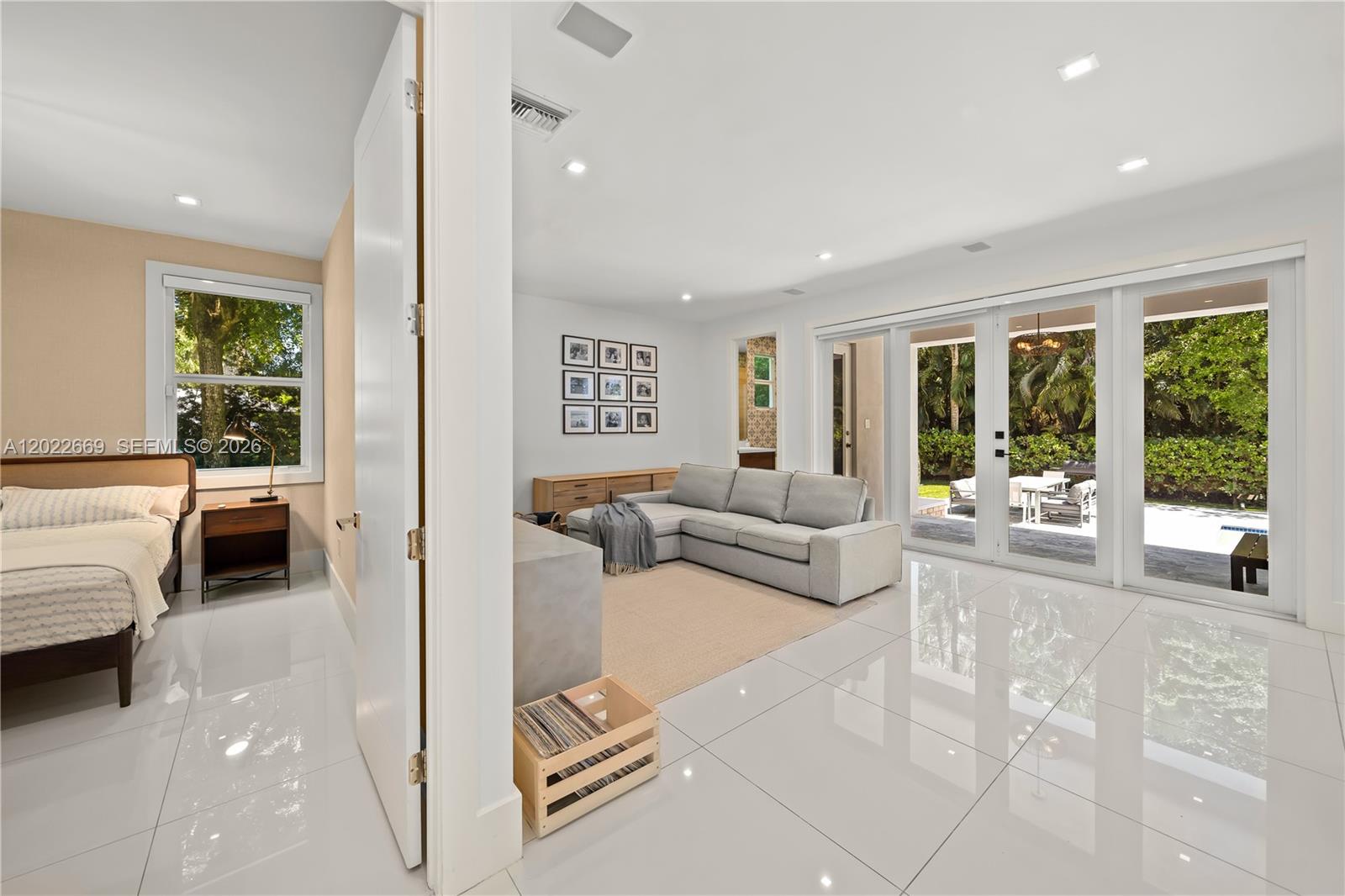 5700 SW 86th St South Miami, FL 33143