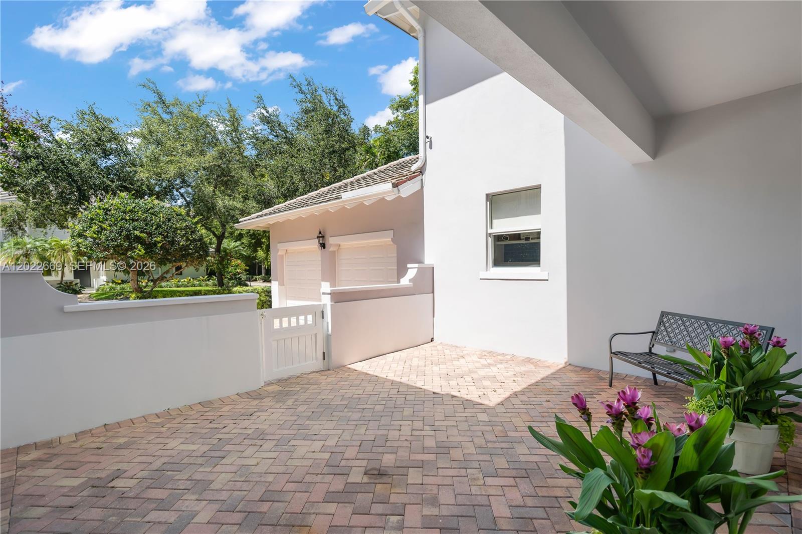 5700 SW 86th St South Miami, FL 33143
