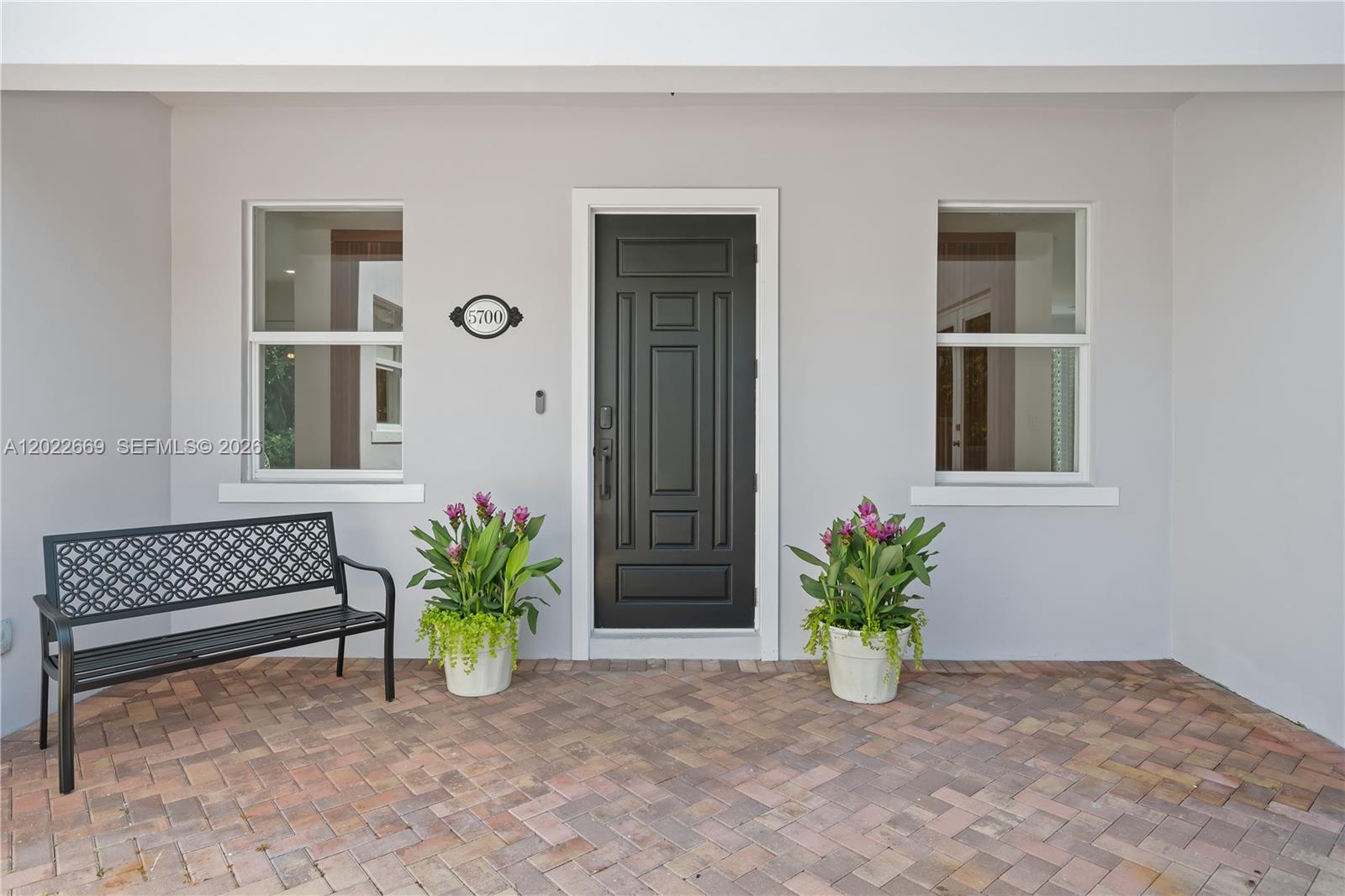 5700 SW 86th St South Miami, FL 33143