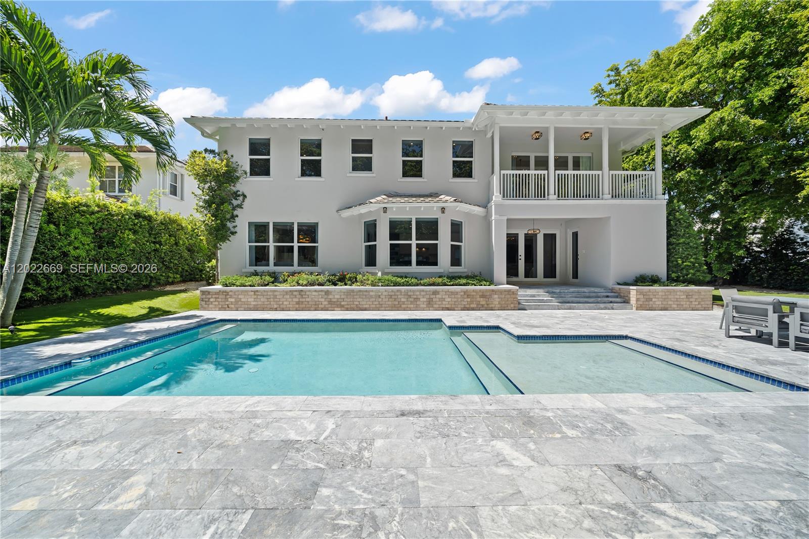 5700 SW 86th St South Miami, FL 33143