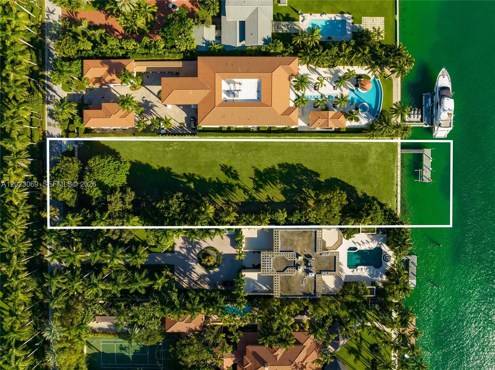 36 Star Is Dr Miami Beach, FL 33139