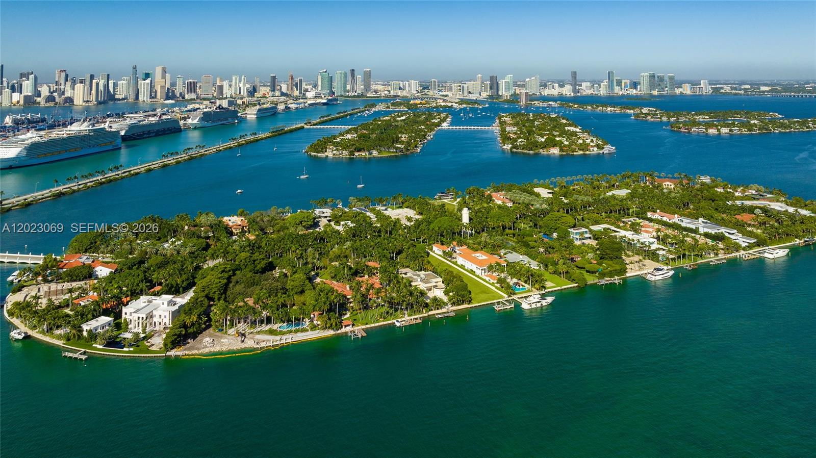 36 Star Is Dr Miami Beach, FL 33139