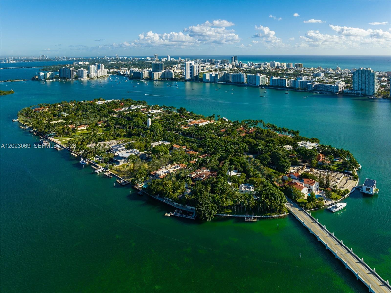 36 Star Is Dr Miami Beach, FL 33139
