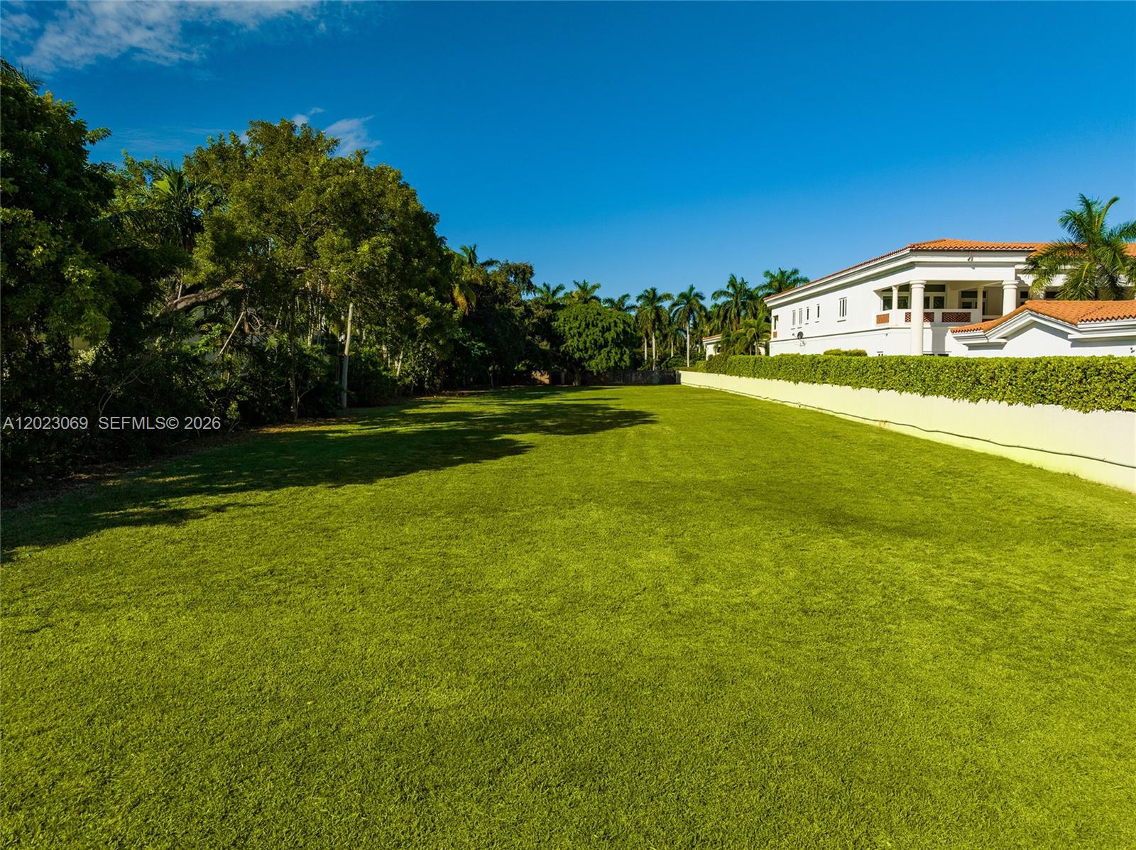 36 Star Is Dr Miami Beach, FL 33139