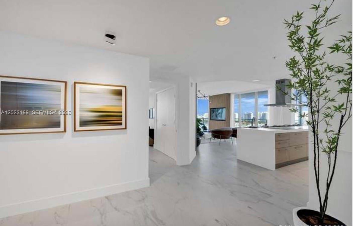 image Marina Palms Residences S13