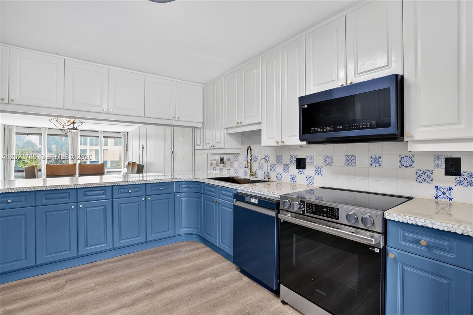 10240 Collins Ave #207 Bal Harbour, FL 33154