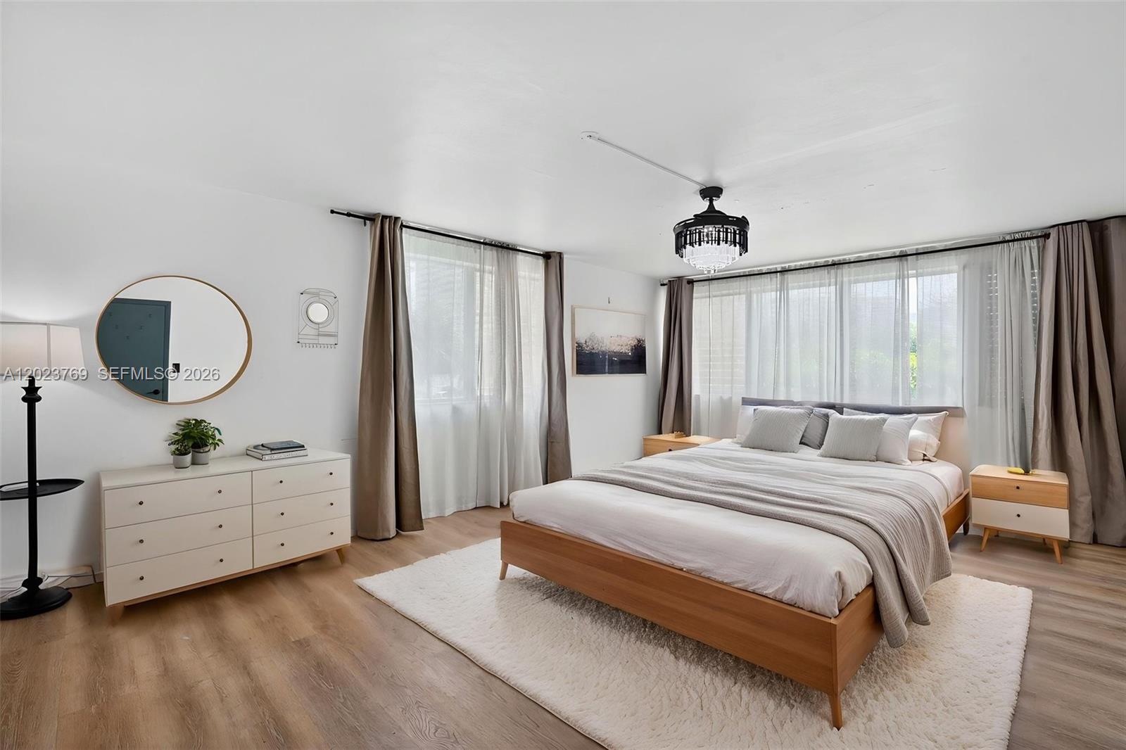 10240 Collins Ave #207 Bal Harbour, FL 33154