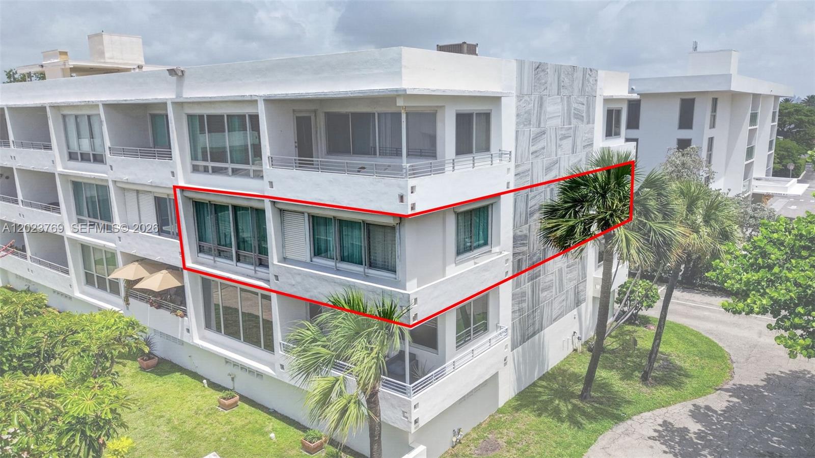 10240 Collins Ave #207 Bal Harbour, FL 33154