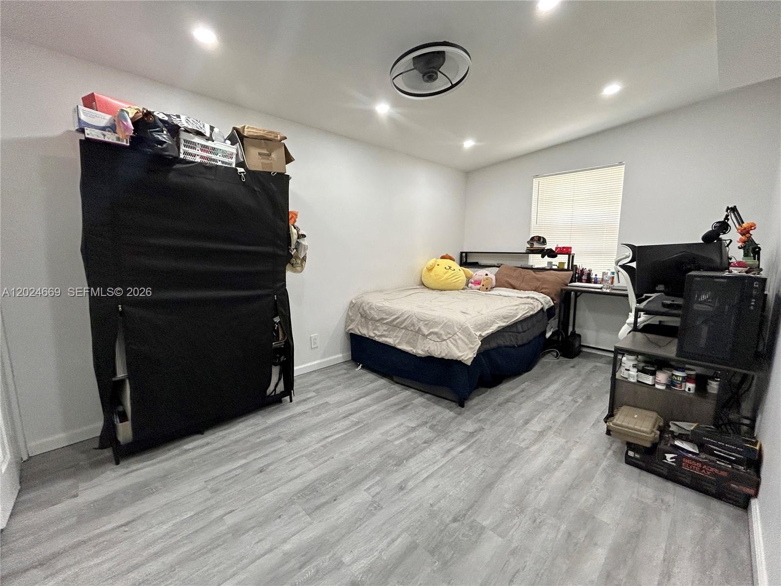 404 NW 18th Ave Fort Lauderdale, FL 33311