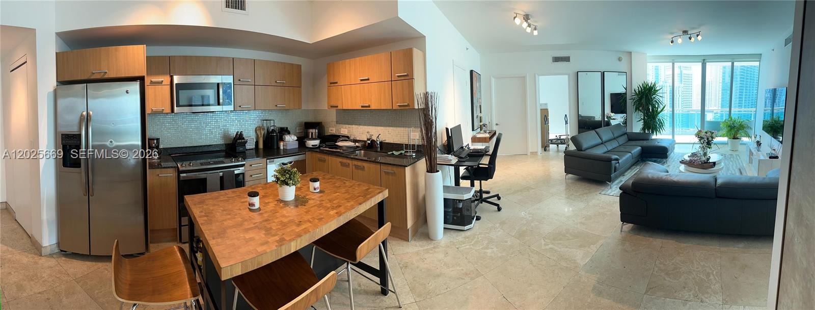350 S Miami Ave #2302 Miami, FL 33130