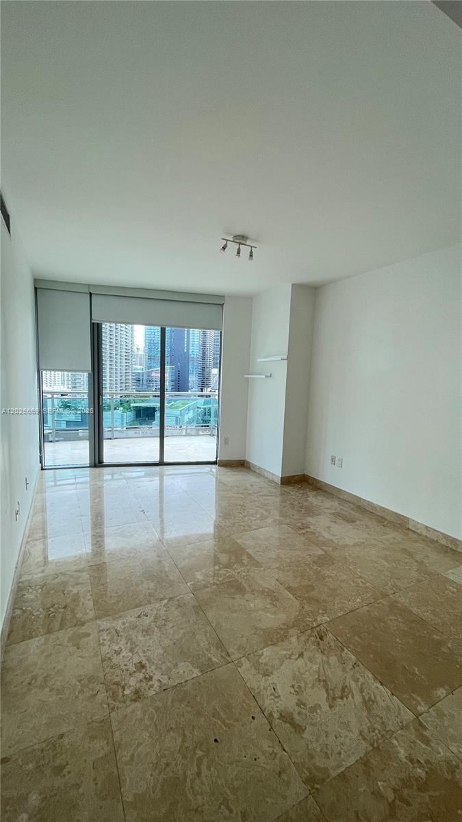 350 S Miami Ave #2302 Miami, FL 33130