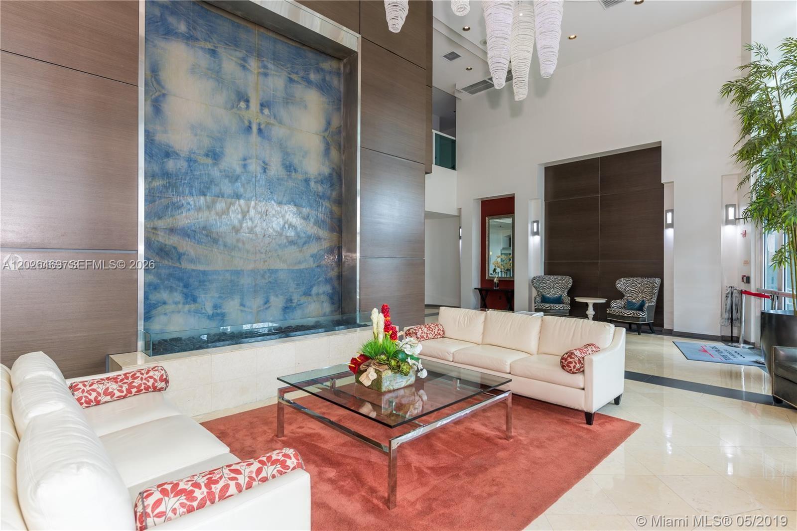 image The Mark on Brickell25