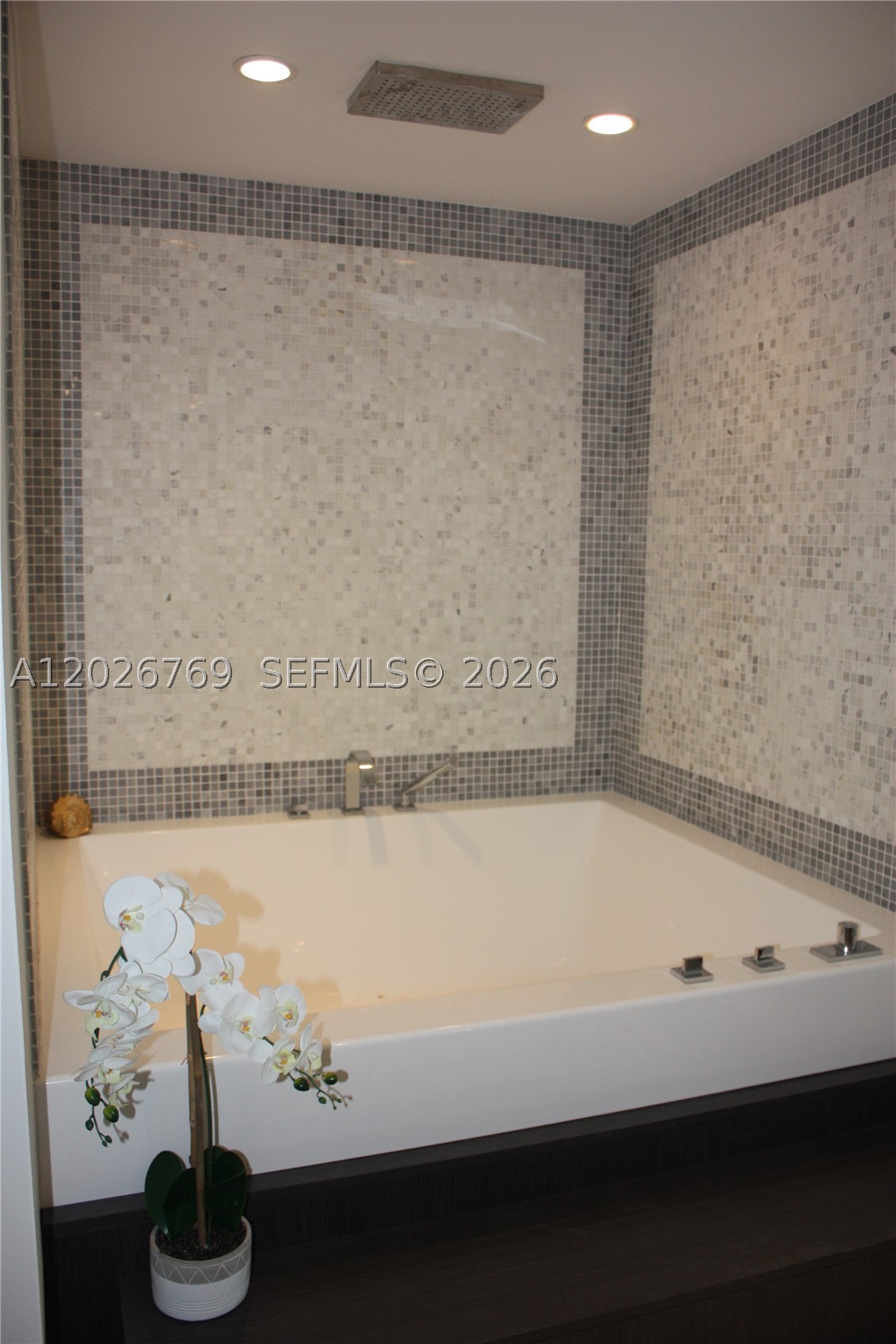 image Epic Residences3