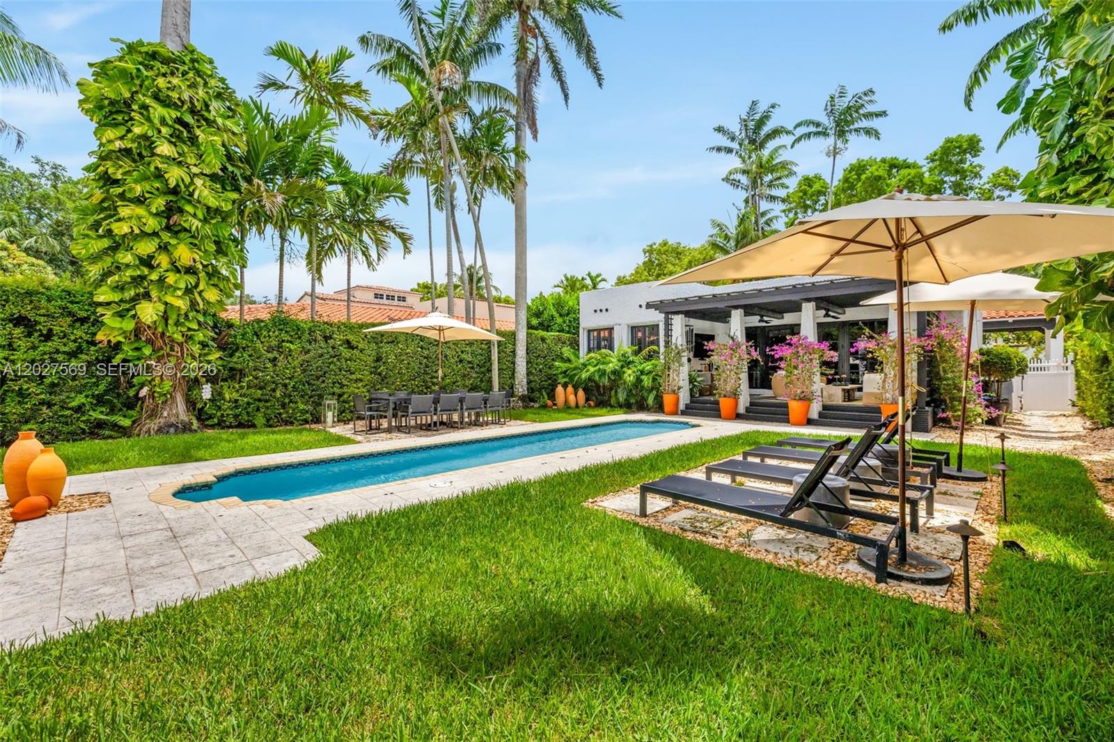 1225 Alhambra Cir Coral Gables, FL 33134