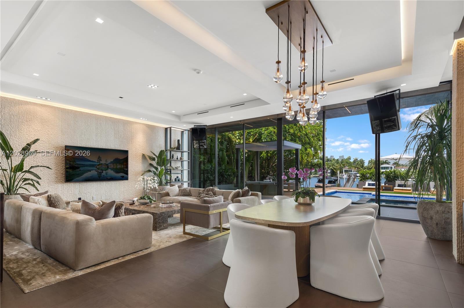 508 W Dilido Dr Miami Beach, FL 33139