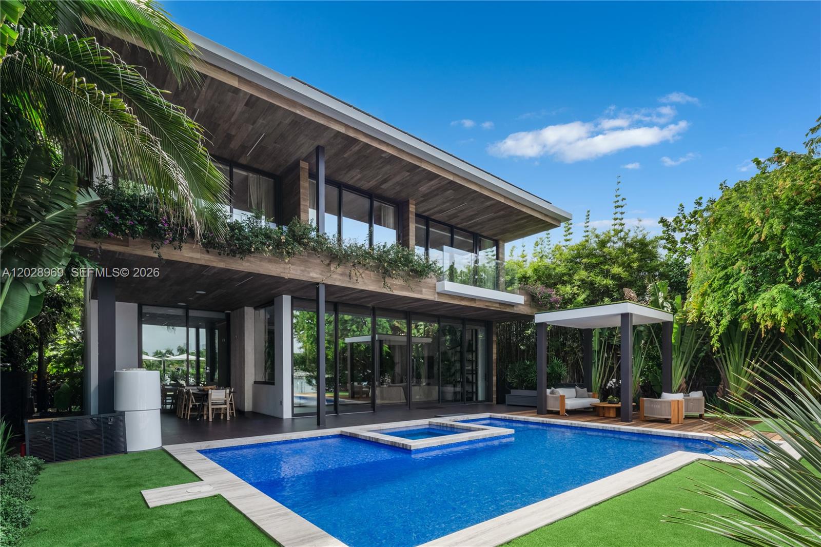 508 W Dilido Dr Miami Beach, FL 33139