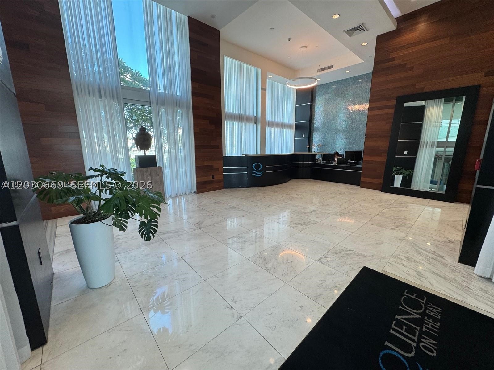 image Eloquence on the Bay21