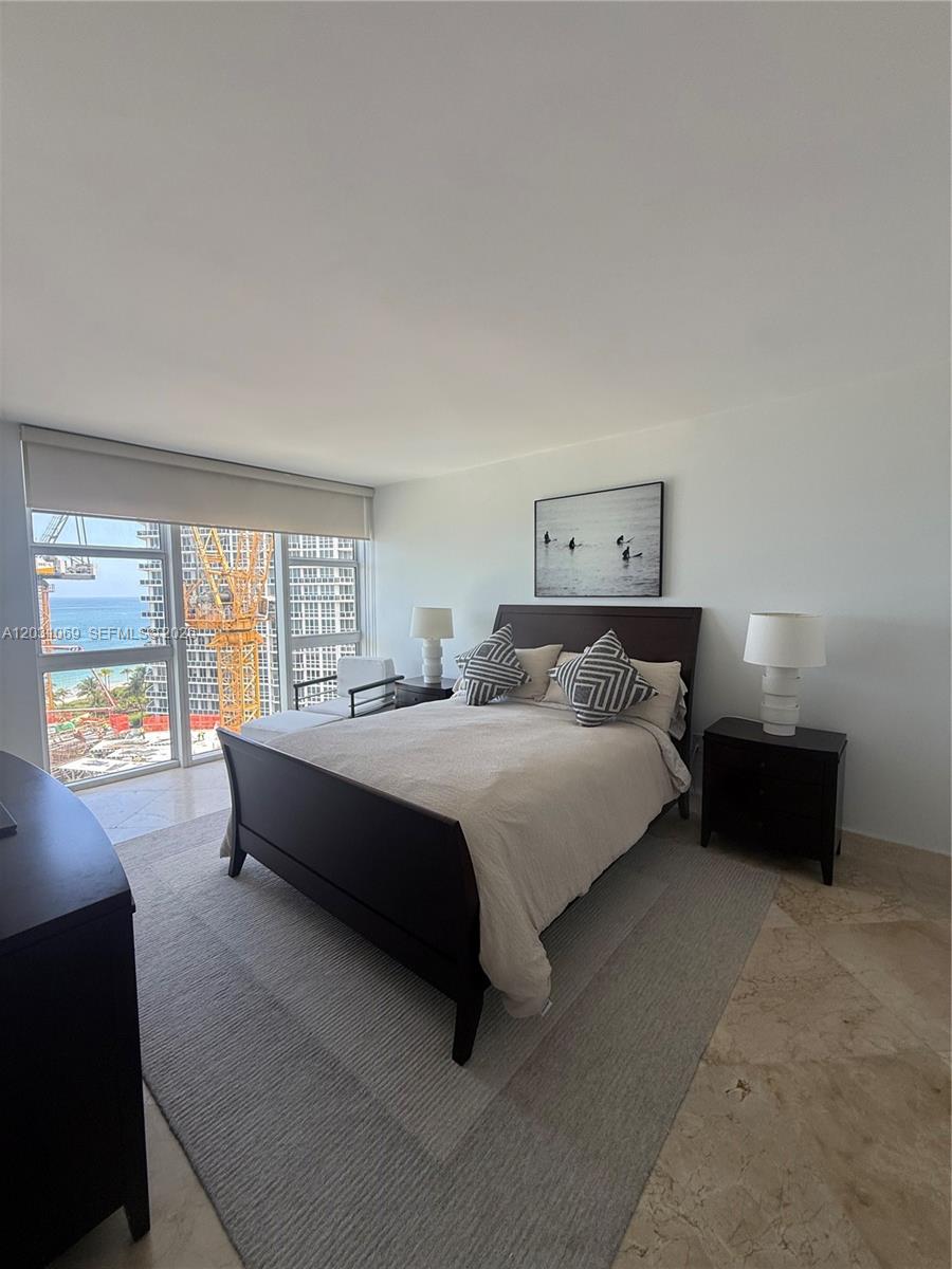 10275 Collins Ave #1221 Bal Harbour, FL 33154