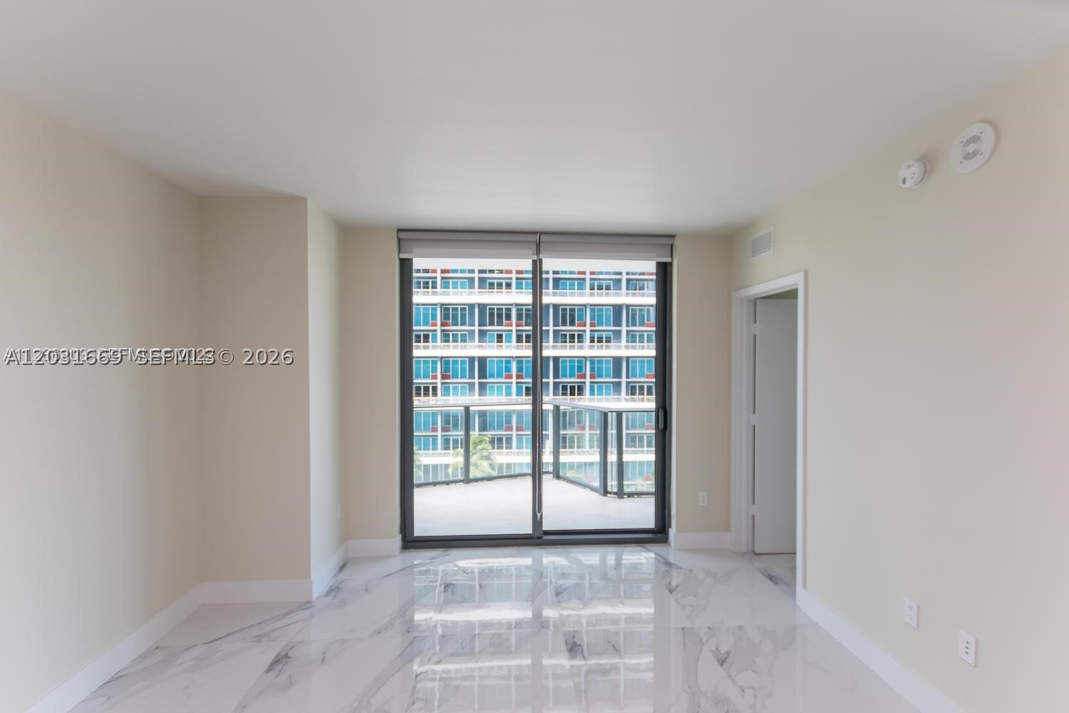 image Dua Miami (SLS Brickell)10
