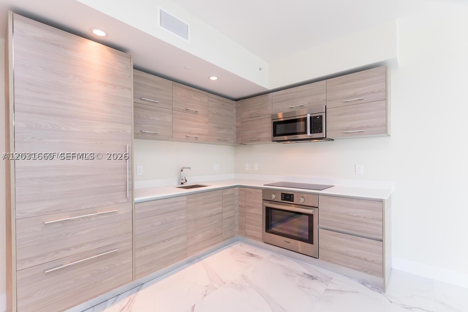 image Dua Miami (SLS Brickell)13