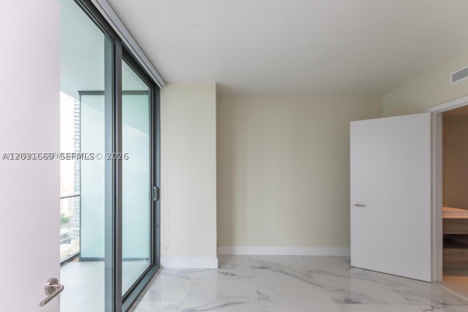 image Dua Miami (SLS Brickell)26