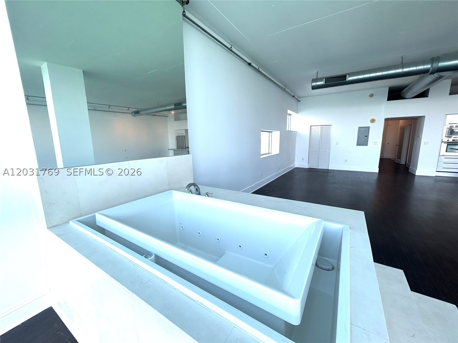 image Space 0126