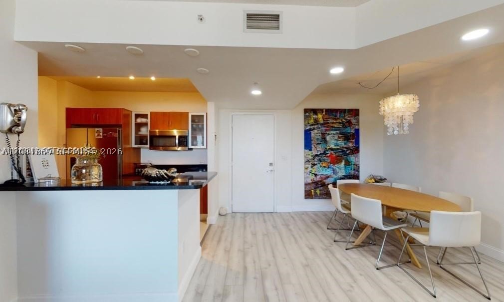 image The Venture at Aventura2