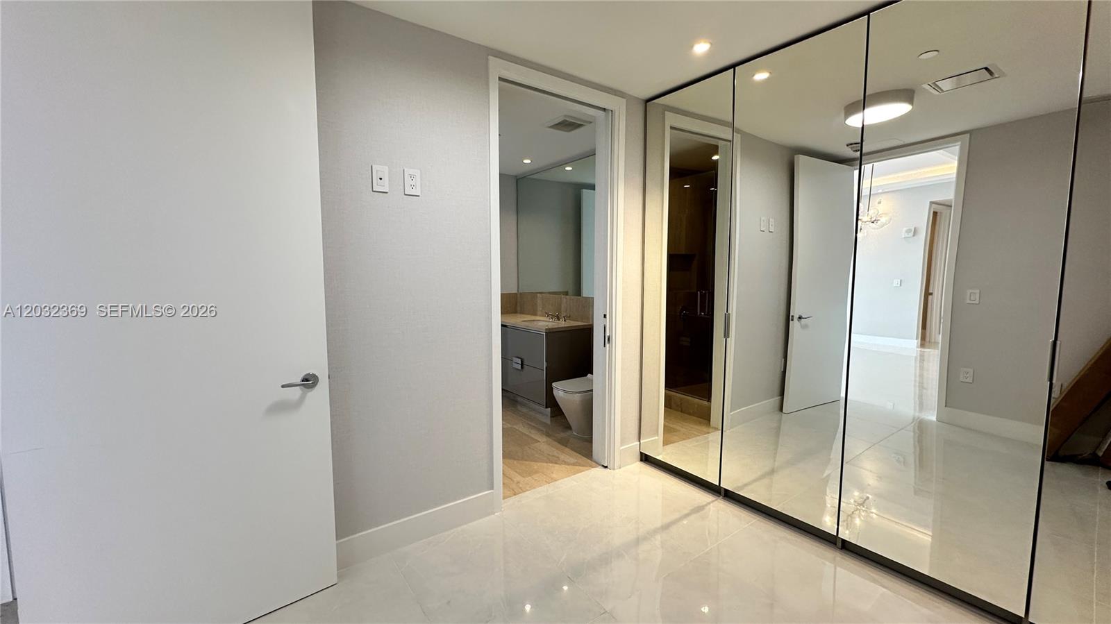 15701 Collins Ave #3804 Sunny Isles Beach, FL 33160