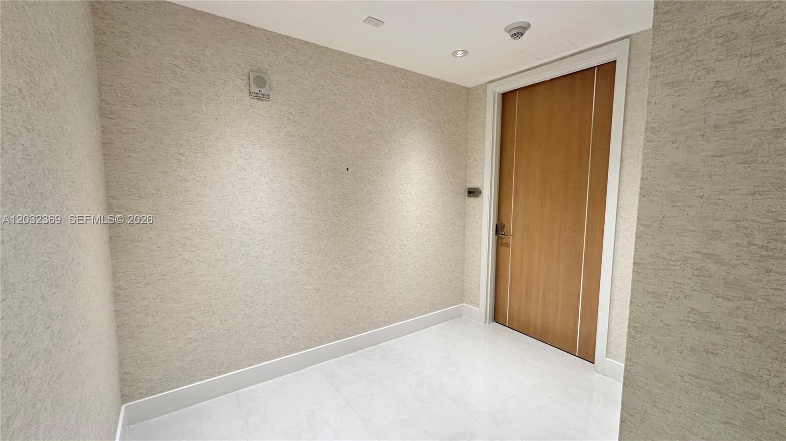15701 Collins Ave #3804 Sunny Isles Beach, FL 33160