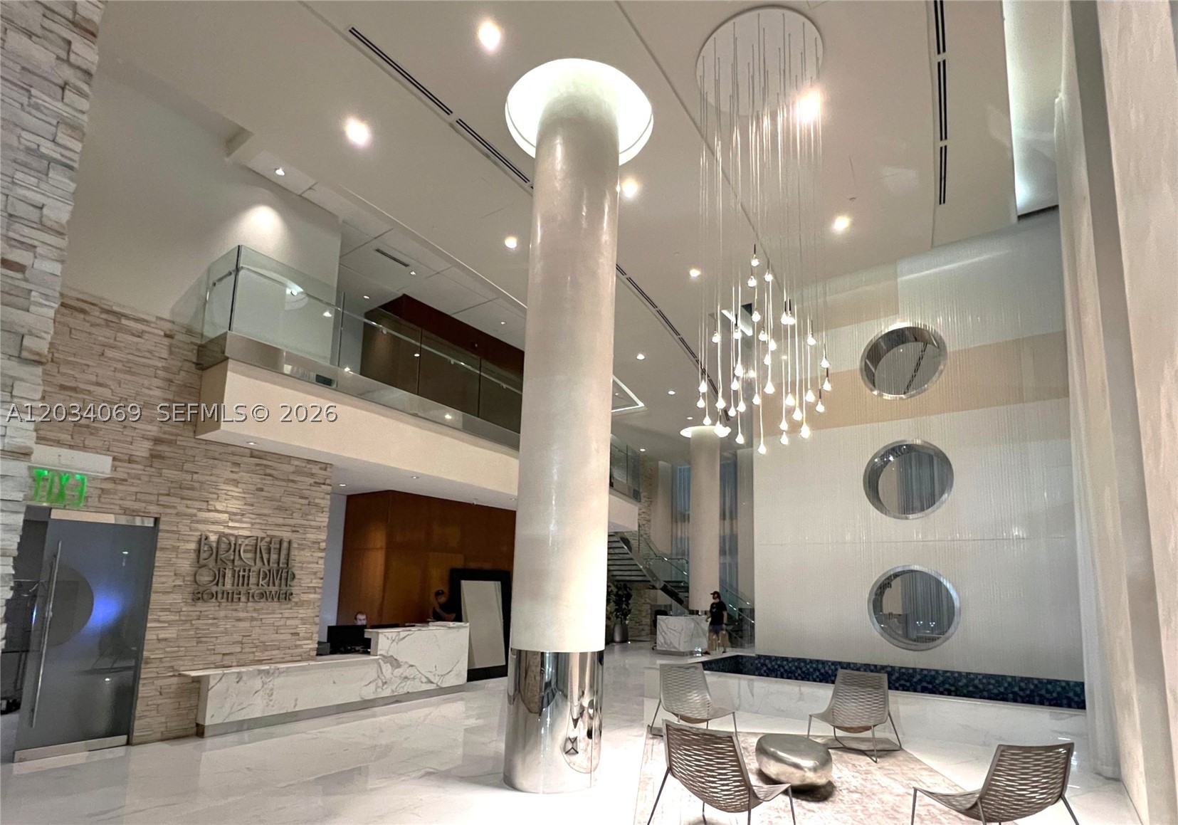 image Brickell on the River South1
