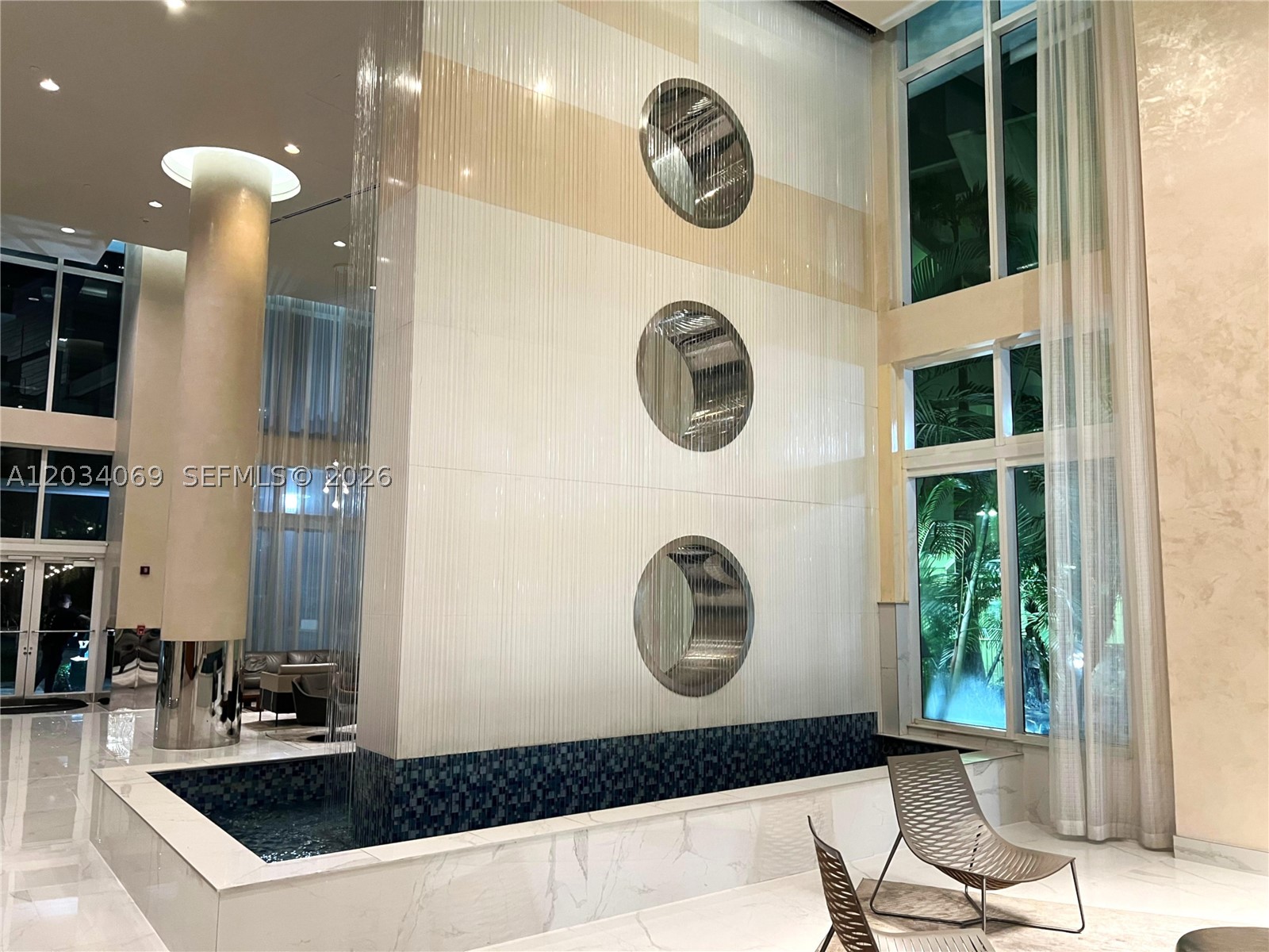 image Brickell on the River South48