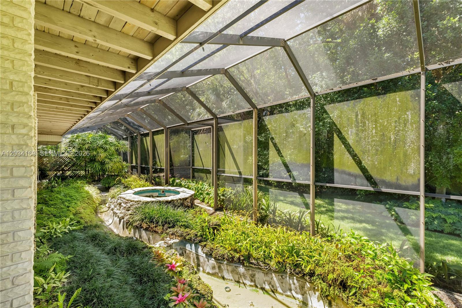 9979 Fairchild Coral Gables, FL 33156