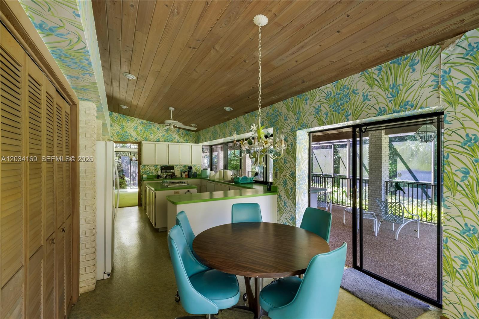 9979 Fairchild Coral Gables, FL 33156