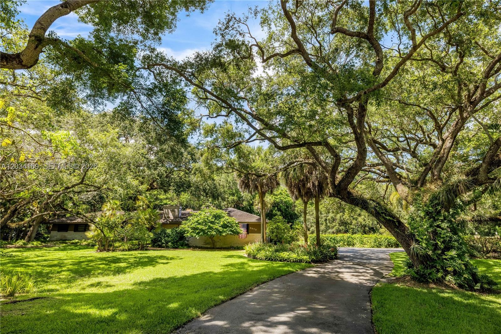 9979 Fairchild Coral Gables, FL 33156