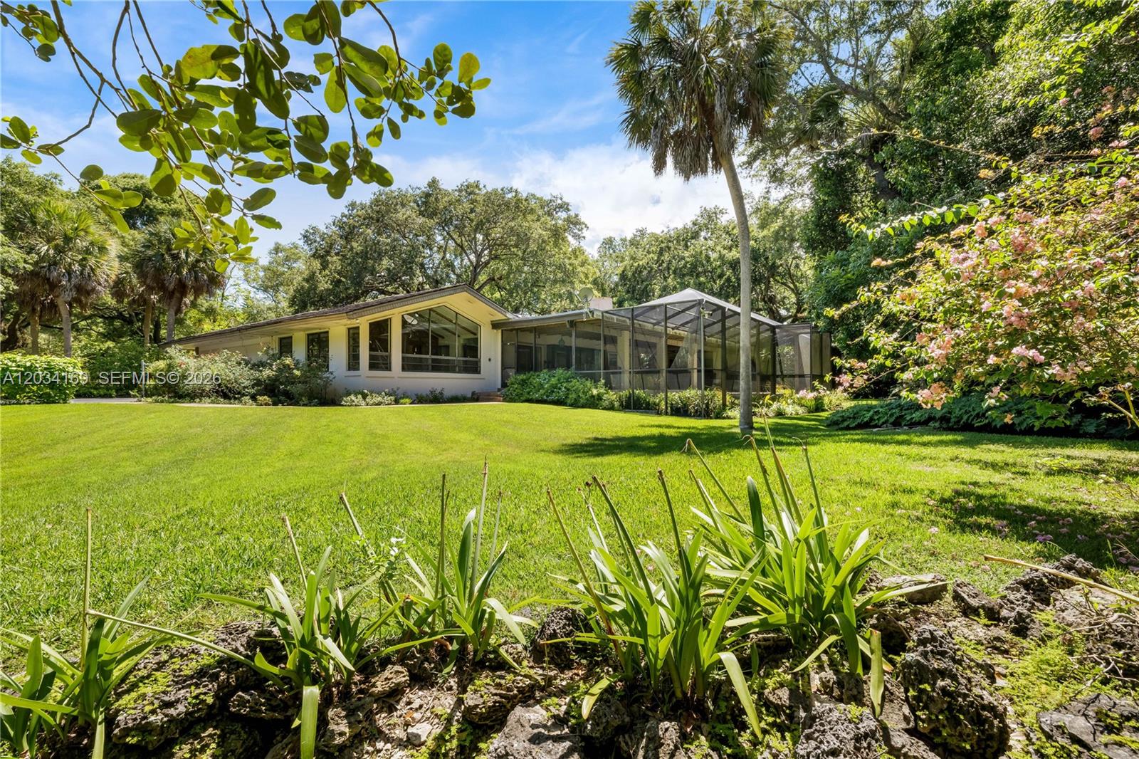 9979 Fairchild Coral Gables, FL 33156