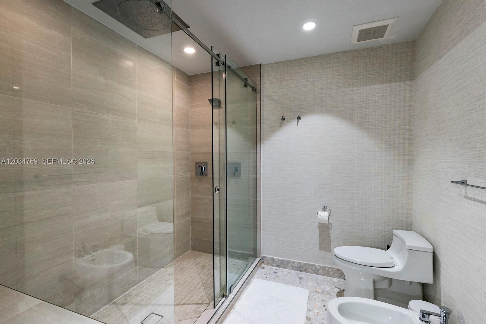 5780 Las Palmas Coral Gables, FL 33156