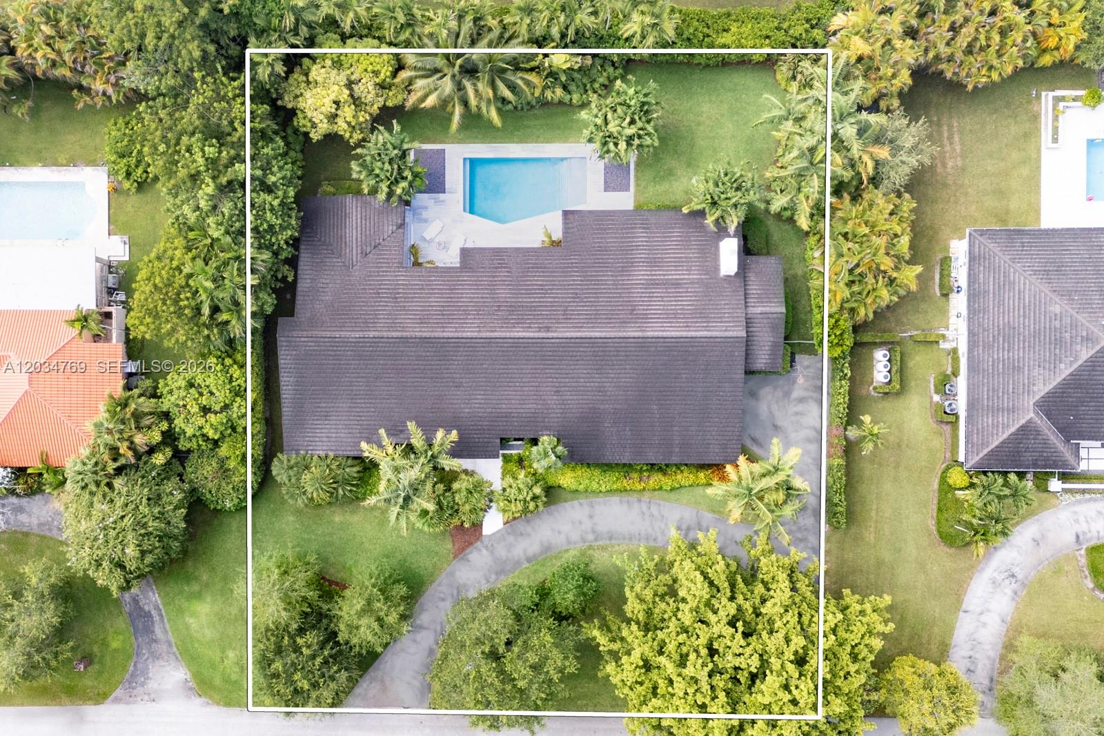 5780 Las Palmas Coral Gables, FL 33156