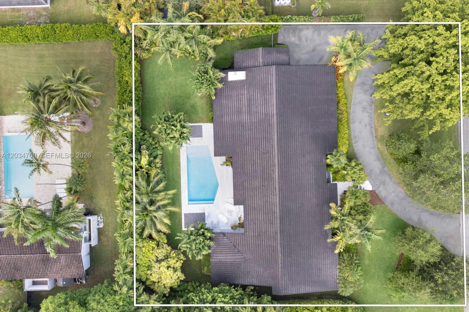 5780 Las Palmas Coral Gables, FL 33156