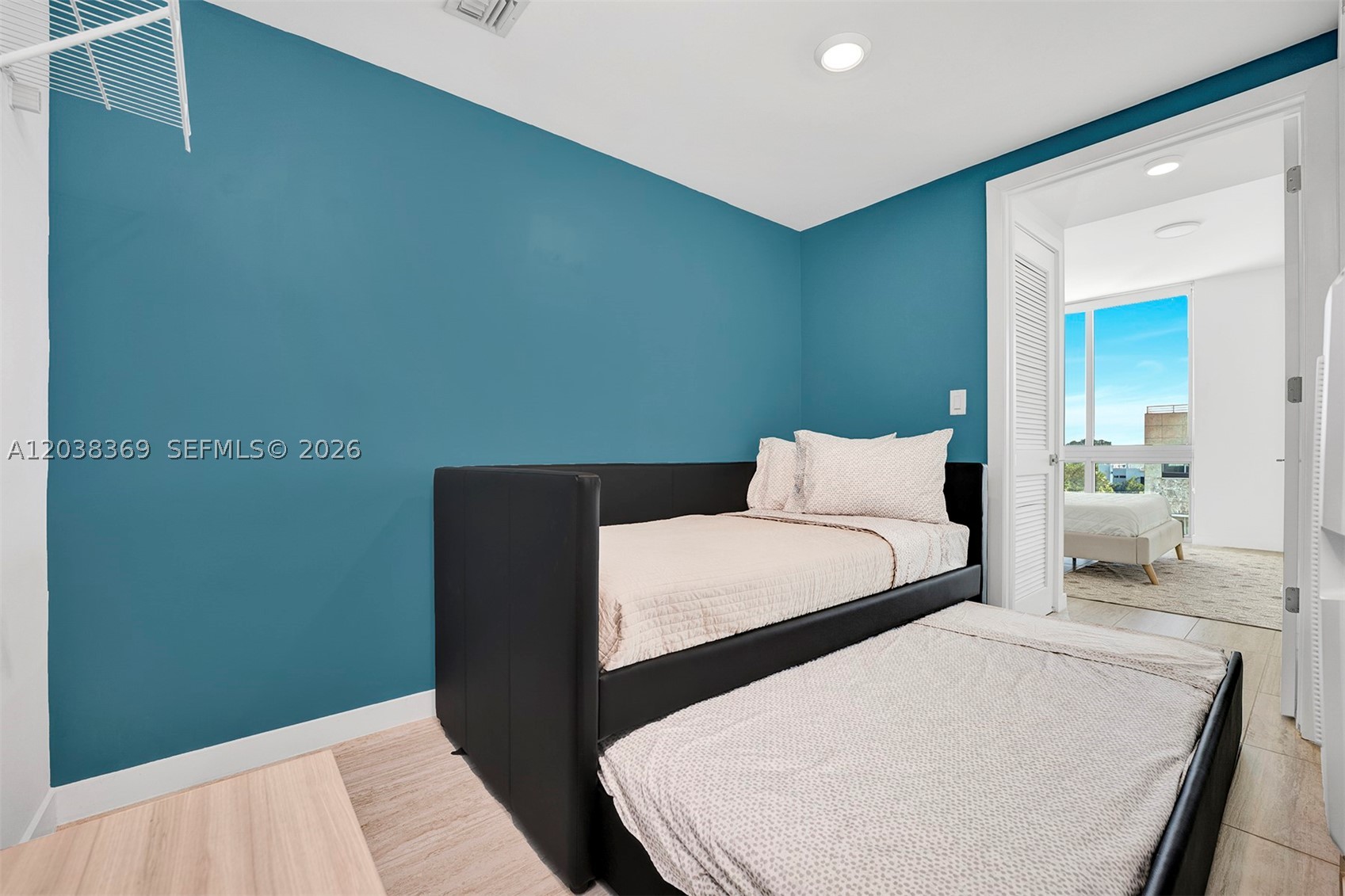 3900 Biscayne Blvd #S-418 Miami, FL 33137