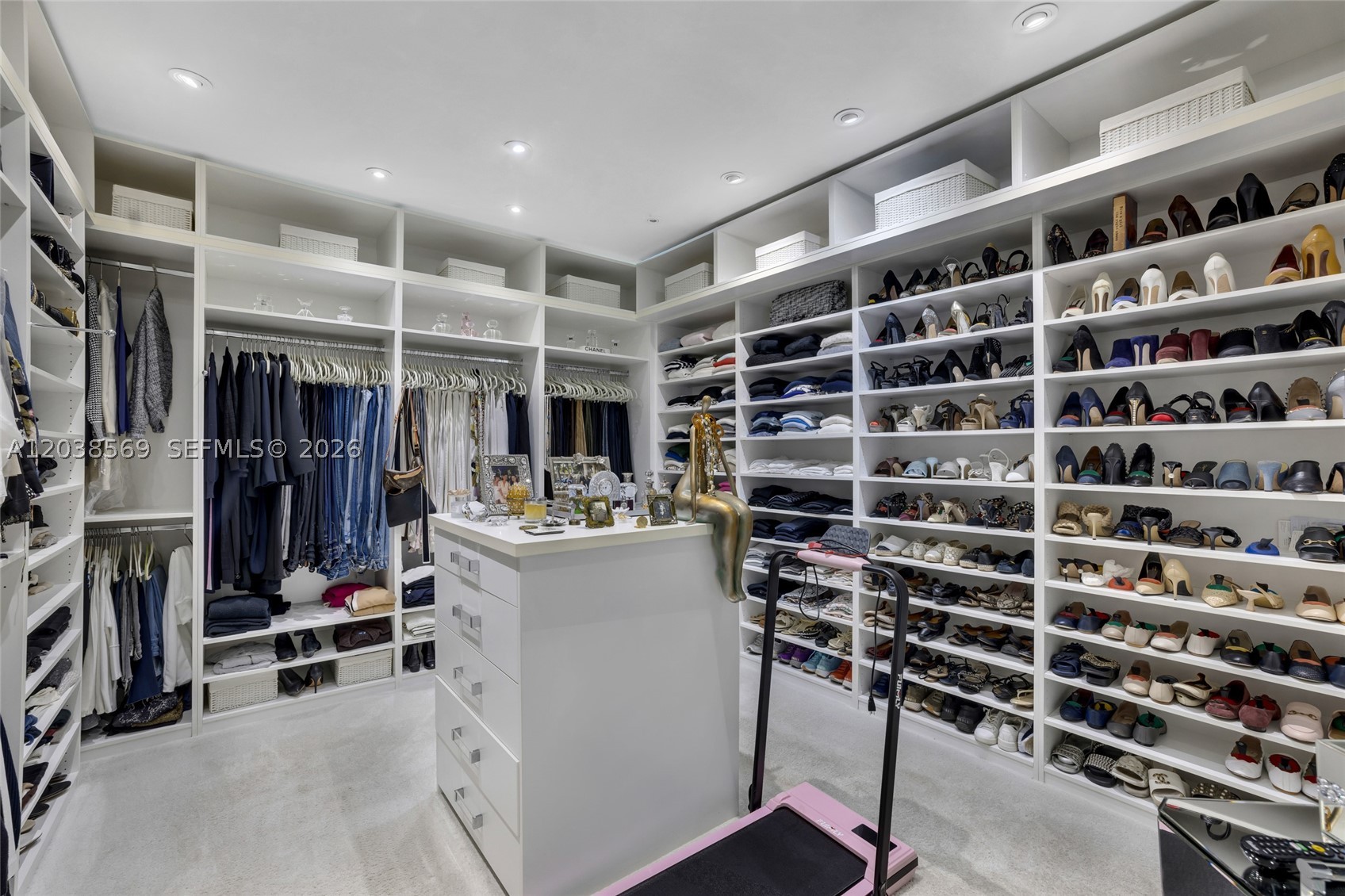 20155 NE 38th Ct #1802 Aventura, FL 33180